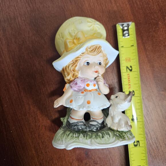 Vintage Porcelain Girl With Bonnet Holding Kitten Siamese Cat - Picture 4 of 4